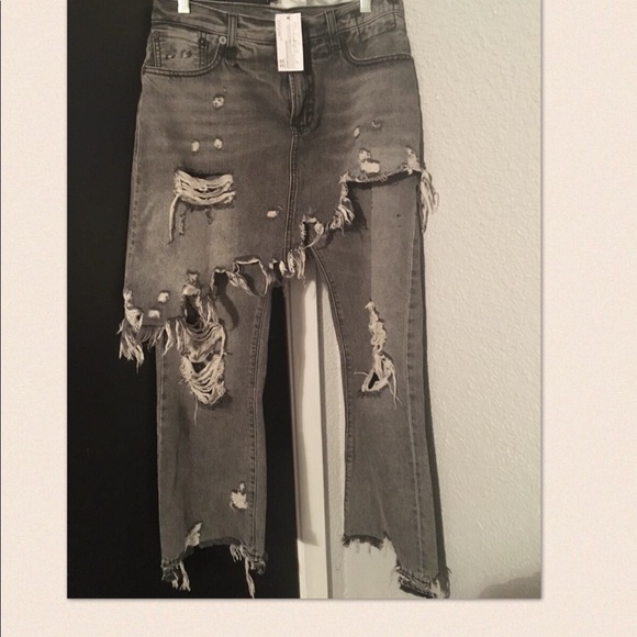 R13 Denim Double Classic ShreddedHem Skirted Jeans - Picture 7 of 8